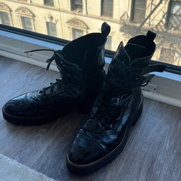 Black patent leather combat boots - Picture 2 of 4
